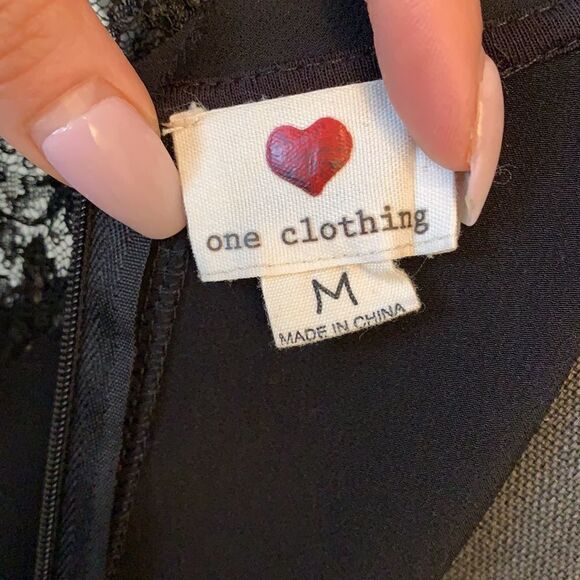 Sparkly Silk Shift Dress  - Picture 8 of 8